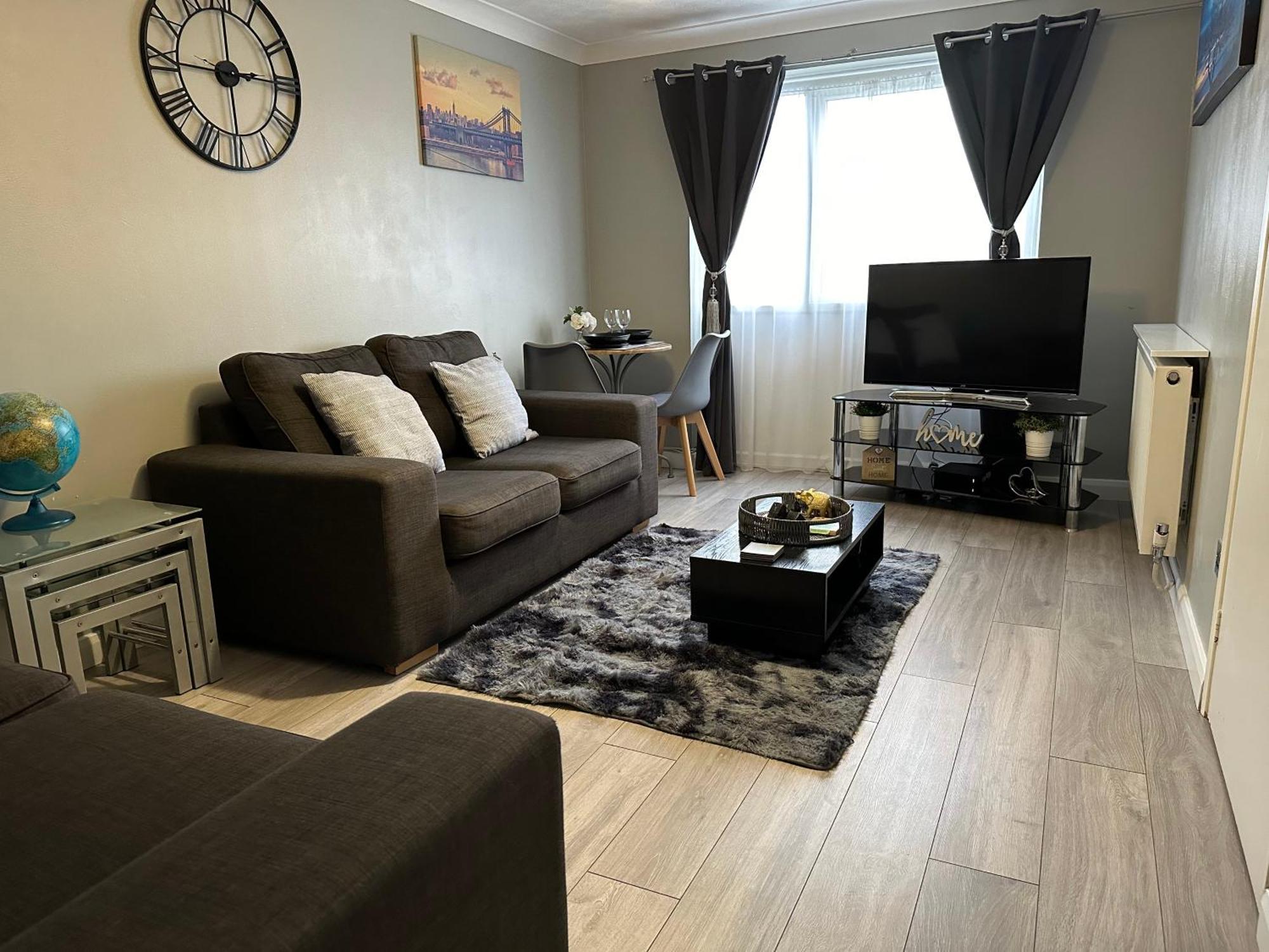 Modern Cosy Warm Home With Free Parking Chelmsford Dış mekan fotoğraf